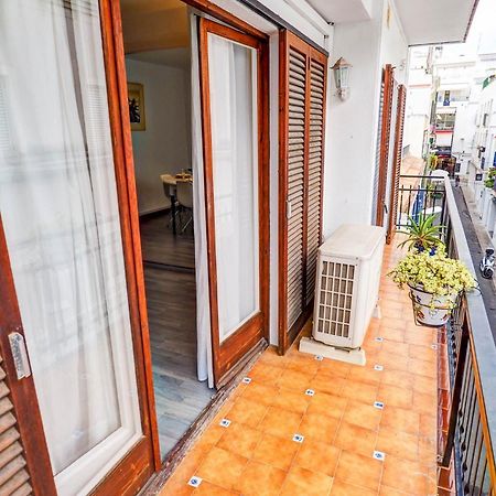 The Lilium Apartment By Hello Homes سيدجيس المظهر الخارجي الصورة