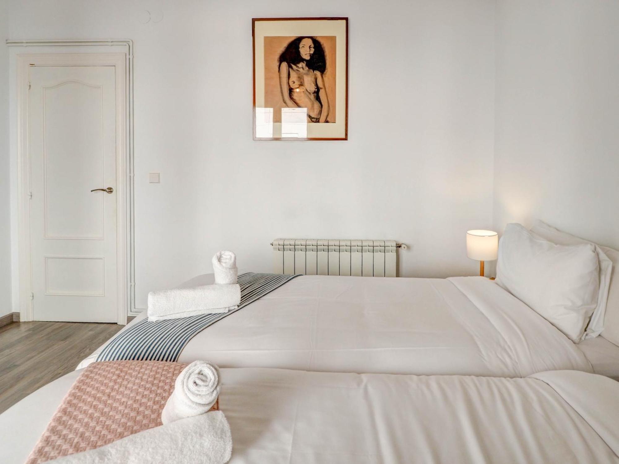 The Lilium Apartment By Hello Homes سيدجيس المظهر الخارجي الصورة