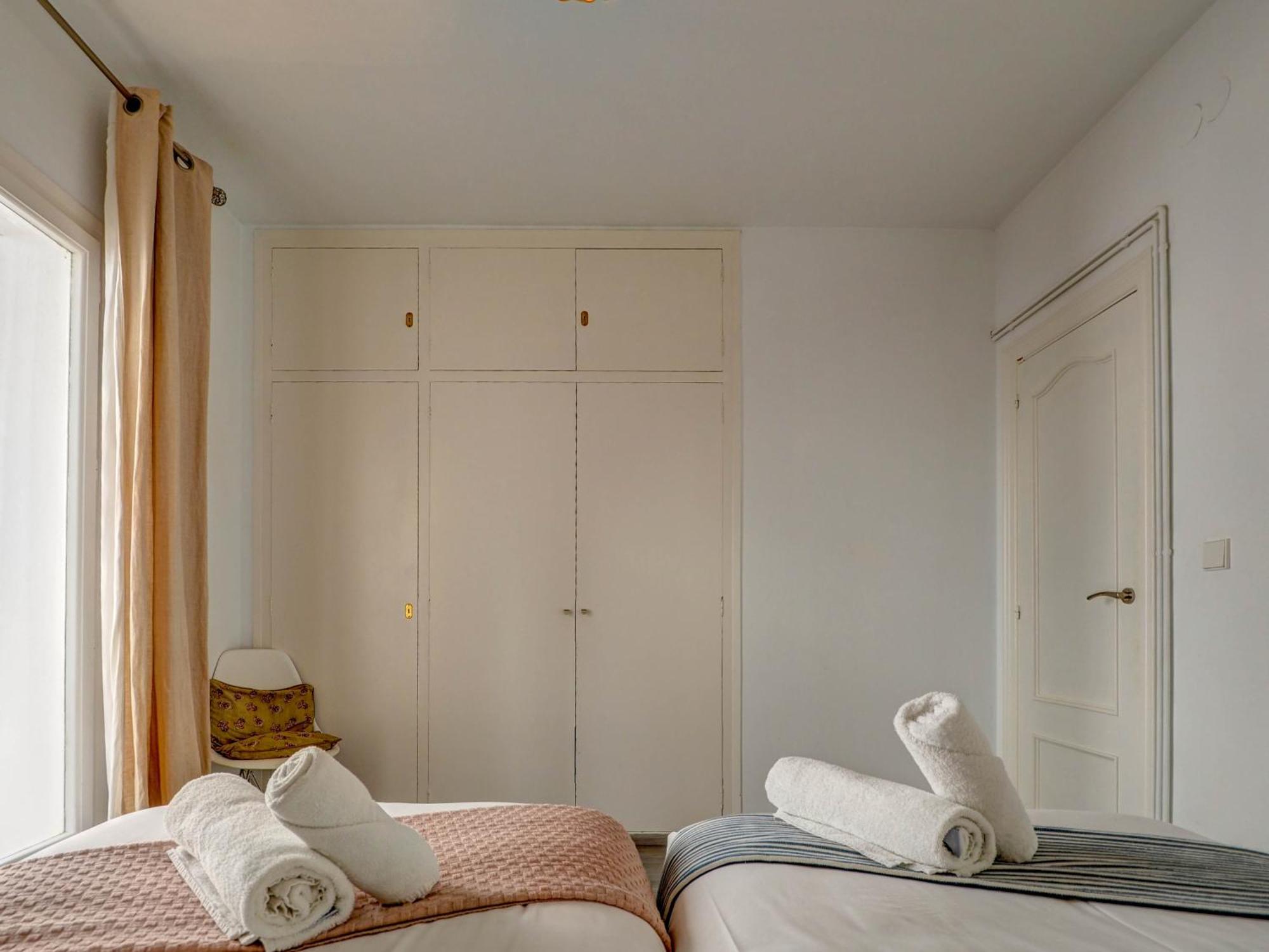 The Lilium Apartment By Hello Homes سيدجيس المظهر الخارجي الصورة