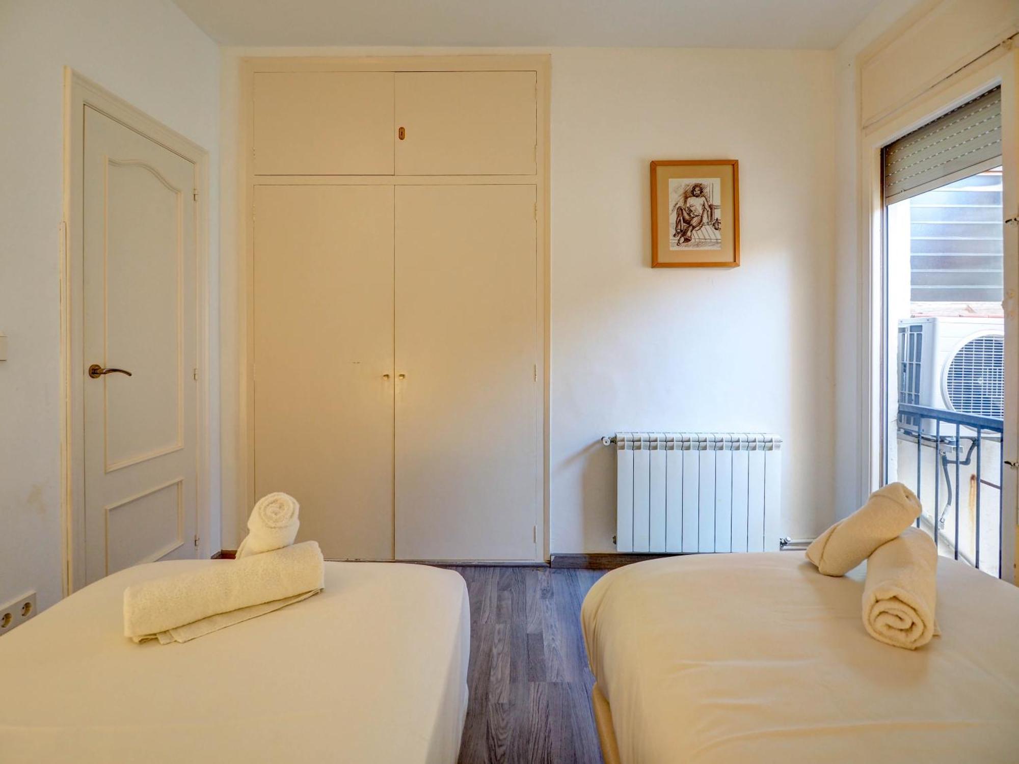 The Lilium Apartment By Hello Homes سيدجيس المظهر الخارجي الصورة
